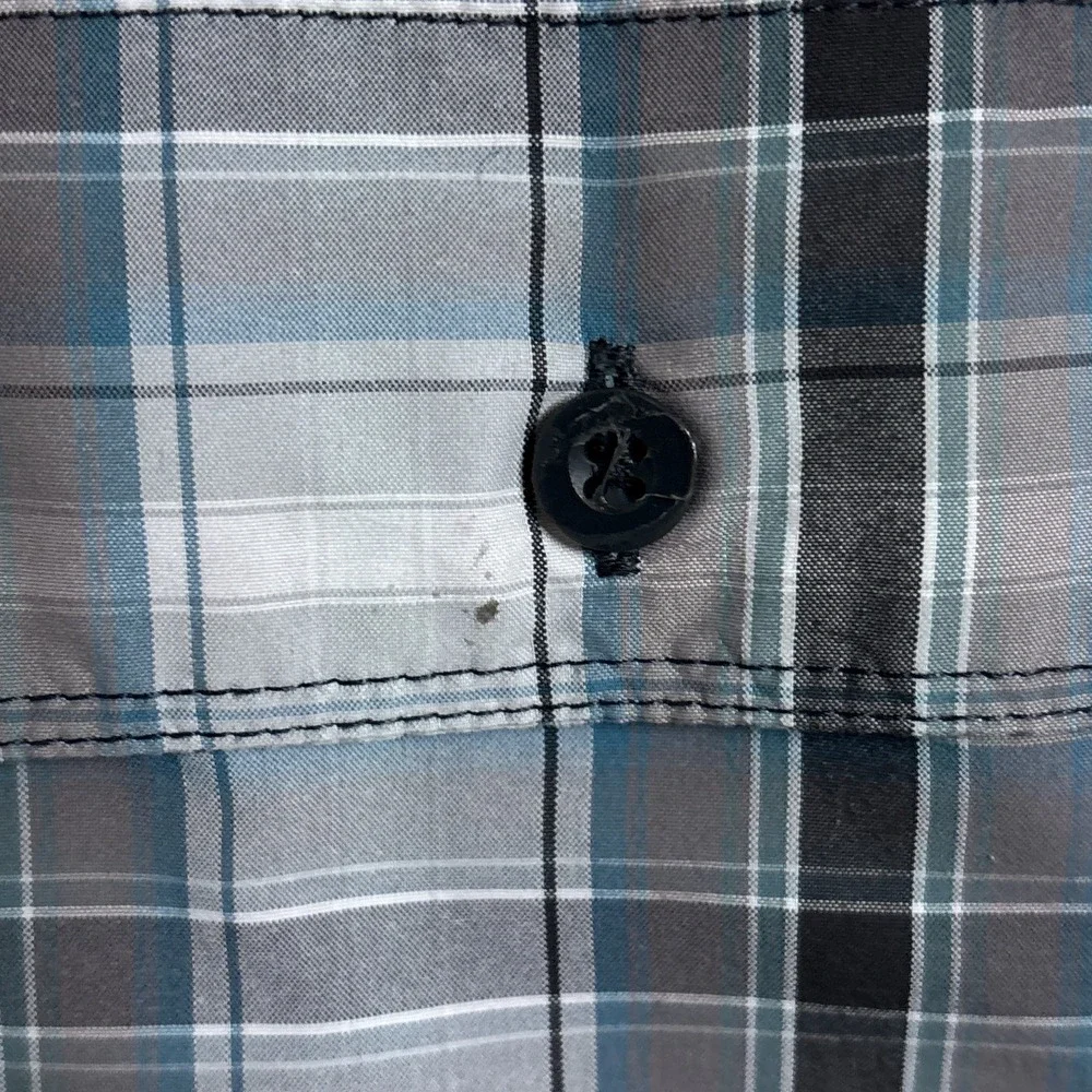 North Face Shirt L Gray Plaid Button Up Short‎ Sleeve Outdoor Hiking Camping